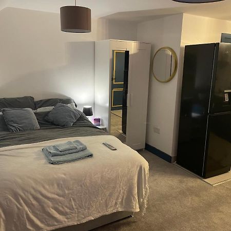 Lovely Studio Apartment Located In 伯明翰 外观 照片